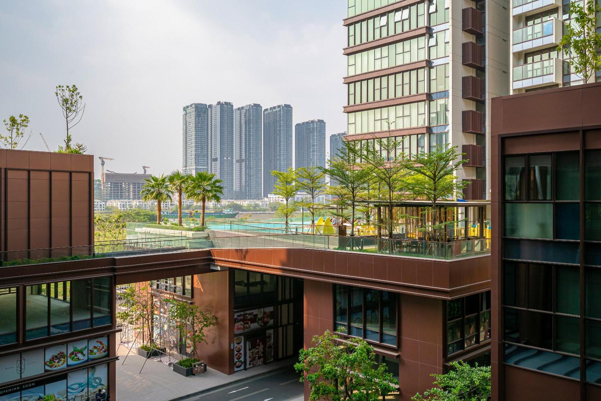 The Crest - Angia Hospitality Apartment